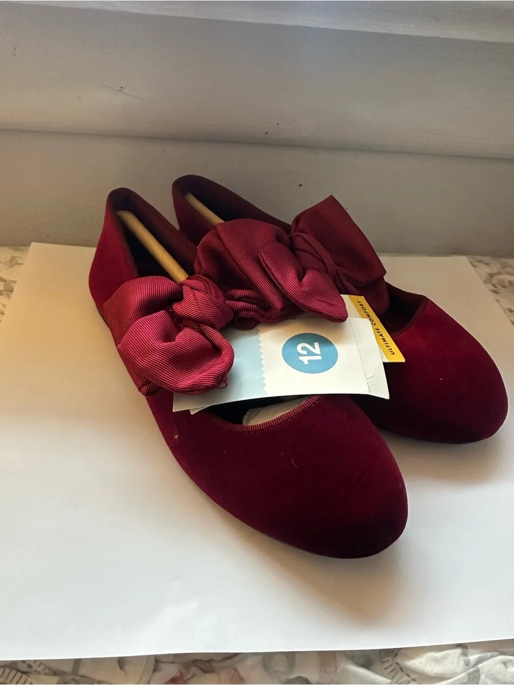 Cat & Jack Burgundy Bow Dress Shoes (Girls)